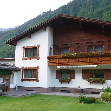 Haus Malla *